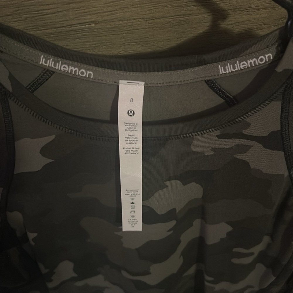 Lululemon Athletica Camouflage Long Sleeve Top - Picture 2 of 5